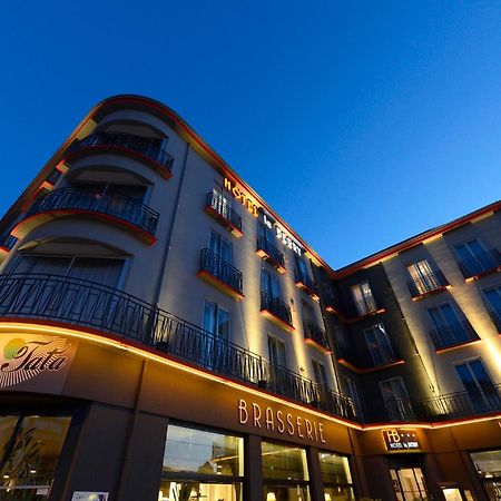 Hotel Le Berry Saint-Nazaire Bagian luar foto