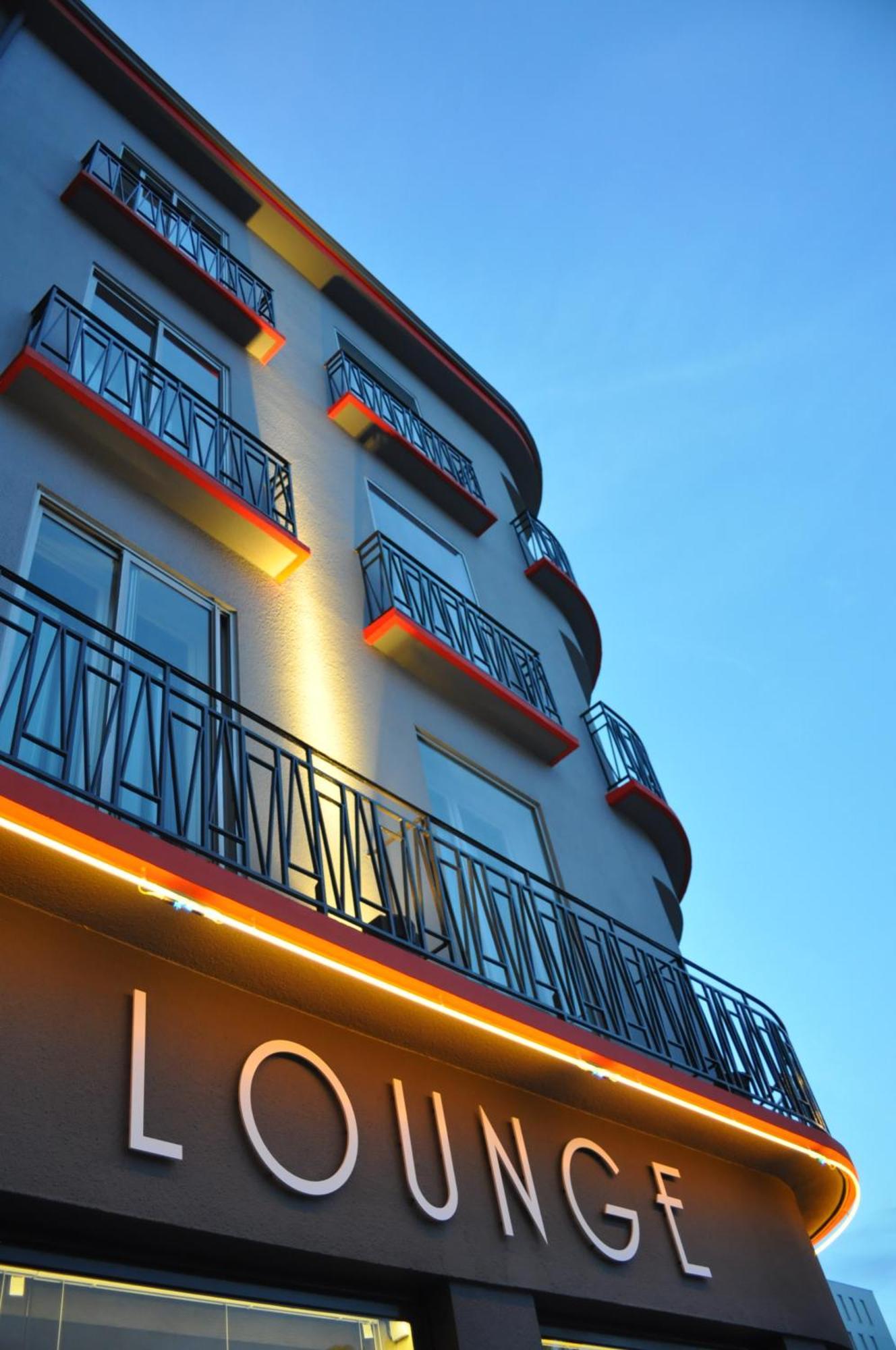 Hotel Le Berry Saint-Nazaire Bagian luar foto
